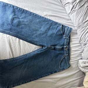 Wrangler Regular Fit Boot Cut Blue Denim Jeans 35x30